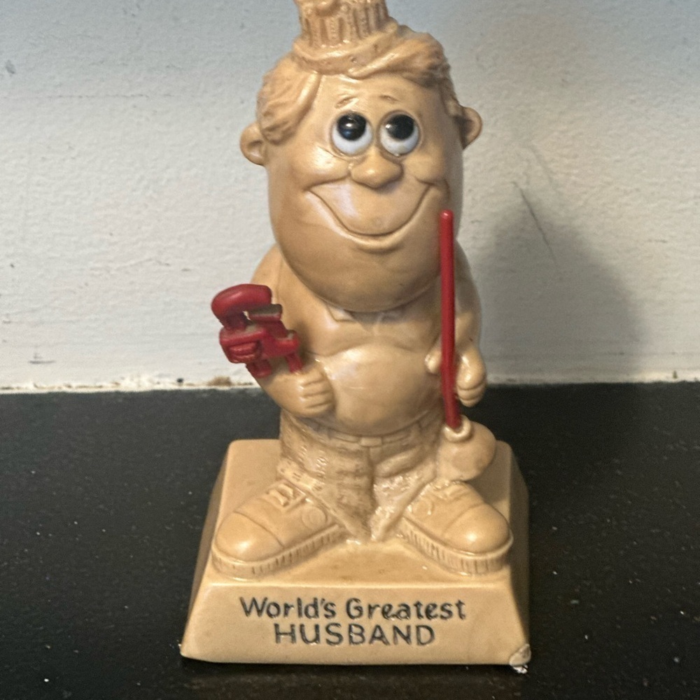 Vintage 1970 W & R Berries Co’s “ World’s Greatest Husband “ Figurine